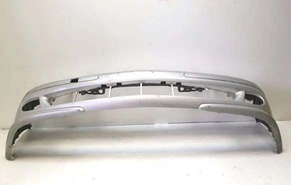 Mercedes-Benz E W211 Front bumper A2118800752