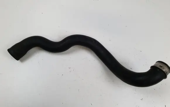 Mercedes-Benz E W211 Engine coolant pipe/hose VARIKLIOAUSINIMOSLANGA