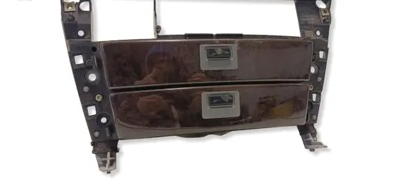 BMW 7 E65 E66 Dashboard storage box/compartment 7032886