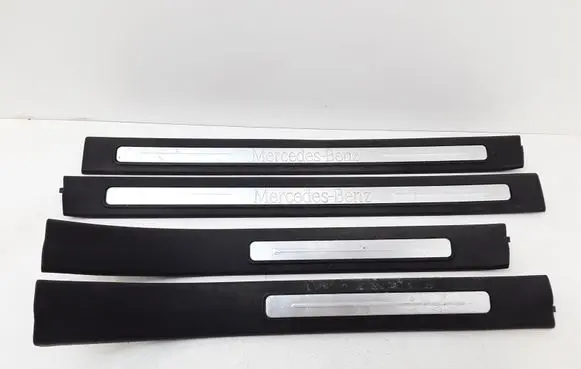 Mercedes-Benz B W245 Front sill trim cover