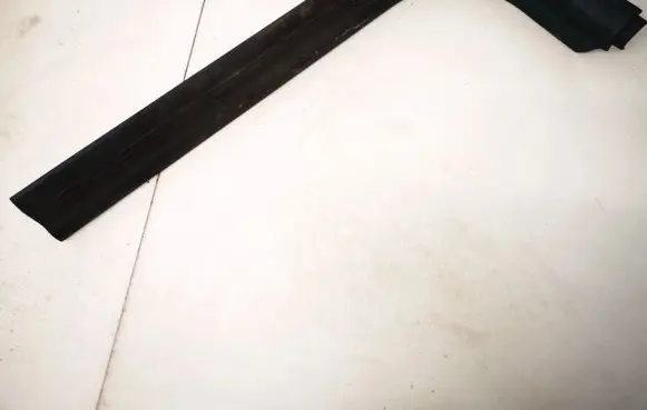 Volvo V50 Front sill trim cover 8641785