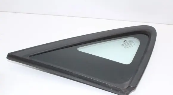 Hyundai ix35 Rear side window