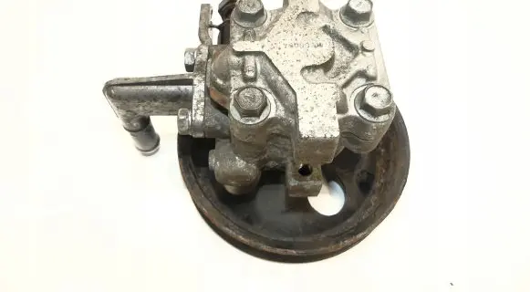 KIA Sorento Power steering pump