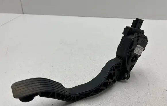 Peugeot 207 Accelerator throttle pedal 9680756880 6PV00908300 01062006
