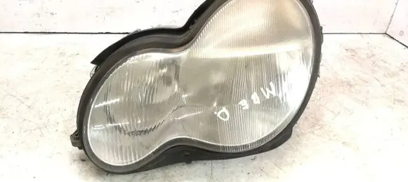 Mercedes-Benz C W203 Headlight/headlamp 0301166201