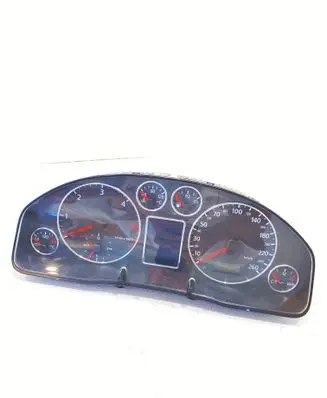 Audi A6 S6 C5 4B Speedometer (instrument cluster) 88311300
