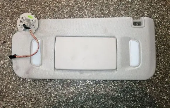 Buick Encore I Sun visor