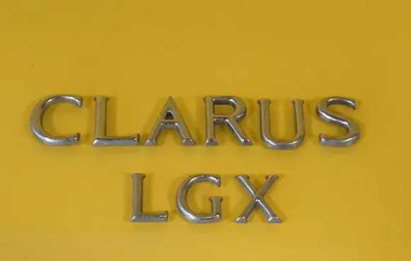 KIA Clarus Manufacturers badge/model letters 