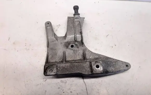 Audi A6 S6 C6 4F Engine mounting bracket 03G131159B