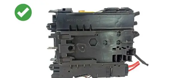 Mercedes-Benz C W204 Fuse box set A2045403850 A2045403850001
