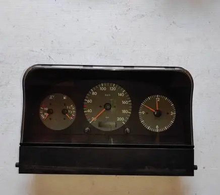 Volkswagen II LT Speedometer (instrument cluster) 2D0919850F
