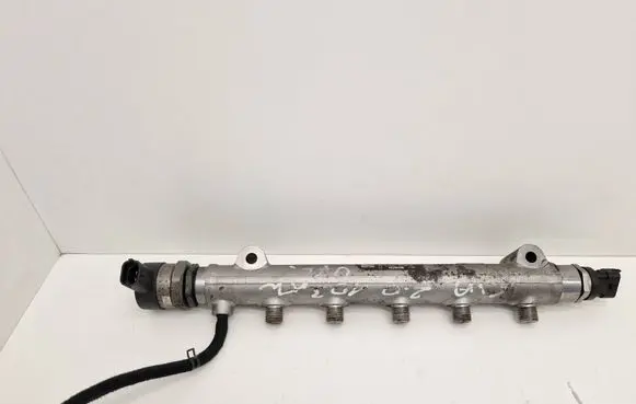Hyundai Tucson JM Fuel main line pipe 0445214085 3140027400