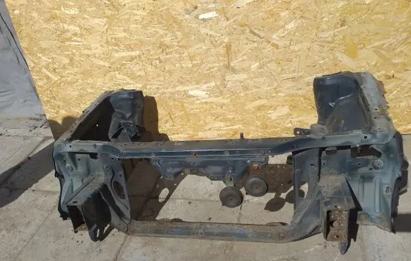 Toyota Celica T180 Front bodywork piece 