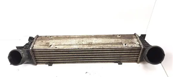 BMW 3 E90 E91 Intercooler radiator 7798788