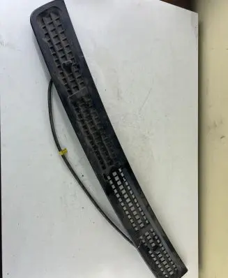 Ford Transit Bonnet/hood grill 6C11V16585CB