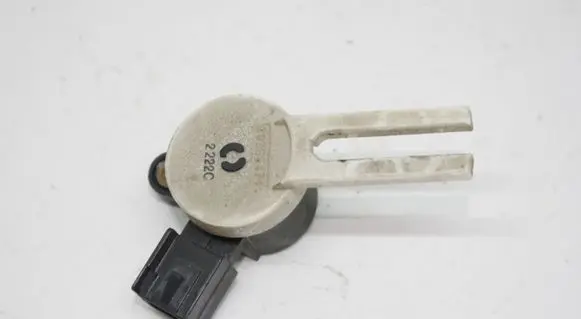 Clutch pedal sensor