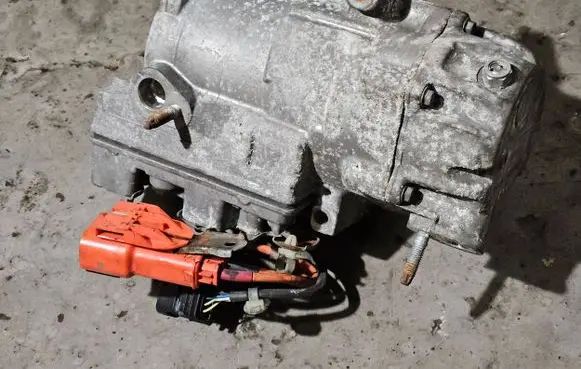 BMW X6 E71 Air conditioning (A/C) compressor (pump) 9216118