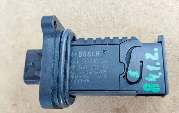BMW 2 F22 F23 Mass air flow meter 7602038 13627602038