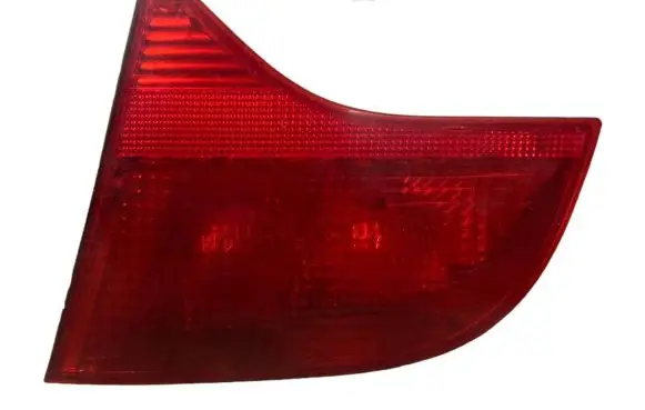 Audi A4 S4 B7 8E 8H Tailgate rear/tail lights 8E9945094