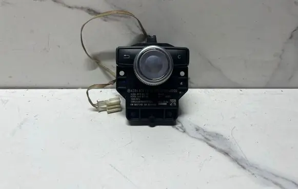 Mercedes-Benz C W204 Multifunctional control switch/knob A2048707658 A2044420368 A2048708058