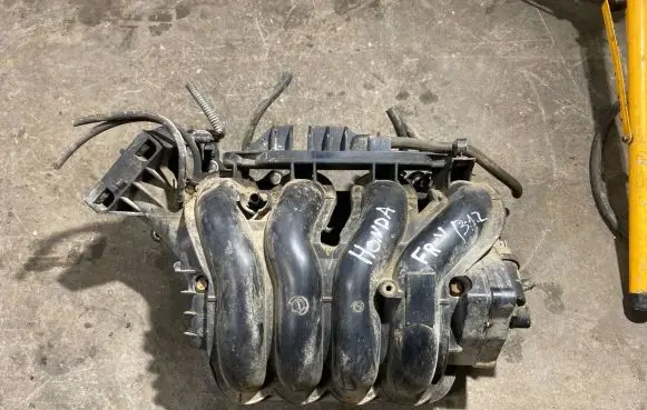Honda FR-V Intake manifold 0120106010