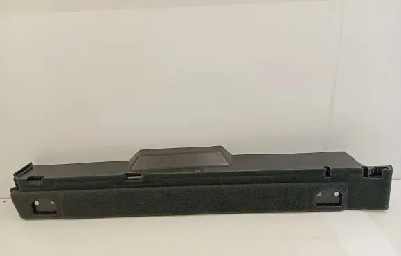 Porsche Macan (95B) Other trunk/boot trim element 8R0861828