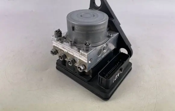 Volkswagen ID.4 ABS Pump 1EA614517BC
