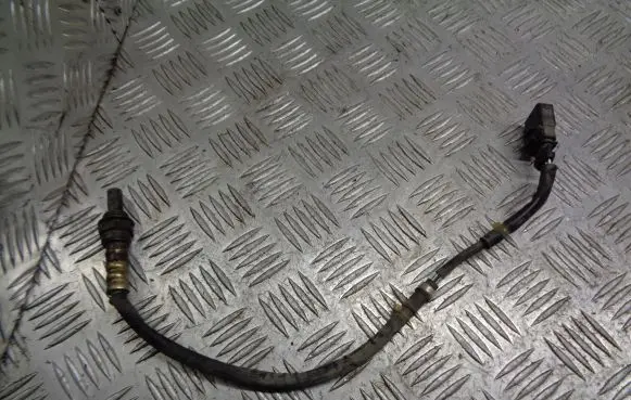 Volkswagen Golf V Lambda probe sensor 06A906262BS