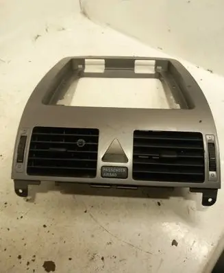 Volkswagen Touran I Dash center air vent grill 1T1819728D