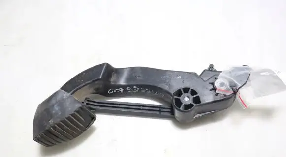 Citroen DS3 Clutch pedal 