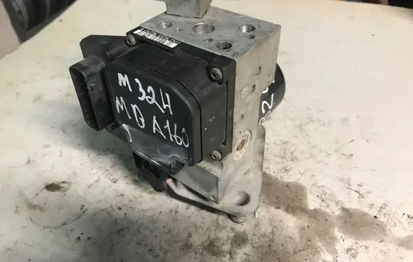 Mercedes-Benz A W168 ABS Pump 0265202433 86724042757 A0034317412