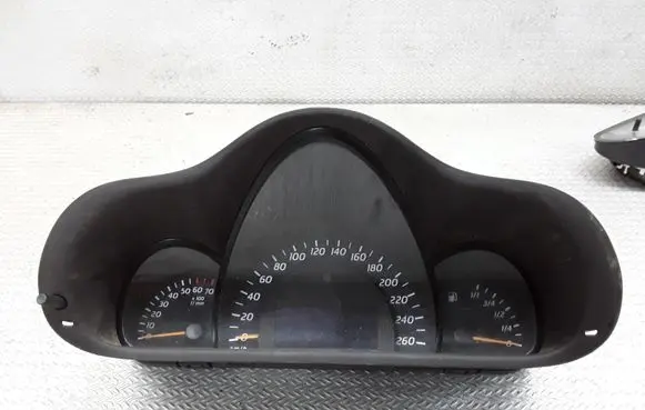 Mercedes-Benz C W203 Speedometer (instrument cluster) A2035408111