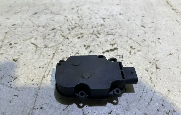 Porsche Macan (95B) Radiator active air flap actuator 95B965501B 13128880001 15075211336
