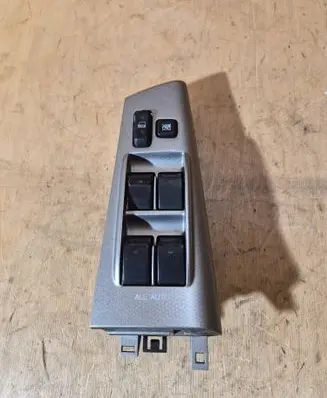 Toyota Corolla E120 E130 Electric window control switch 54355667D