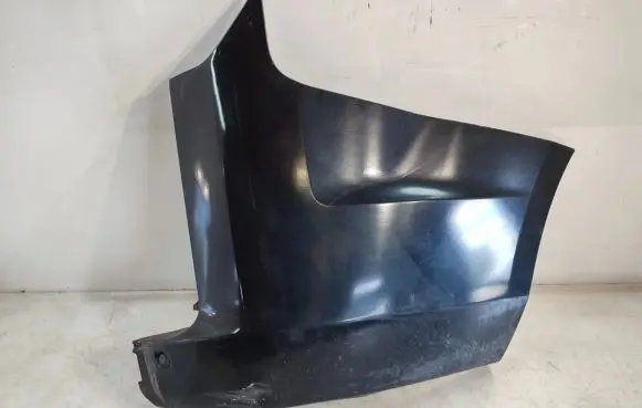 Rear bumper corner part panel trim