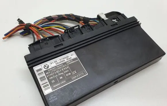 BMW 5 E60 E61 Comfort/convenience module 9136040 61359136040 6135913604001