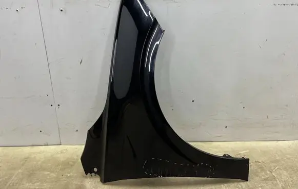 Volkswagen Polo VI Fender 2G0823155D