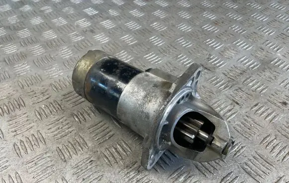 Subaru Outback Starter motor 23300AA390