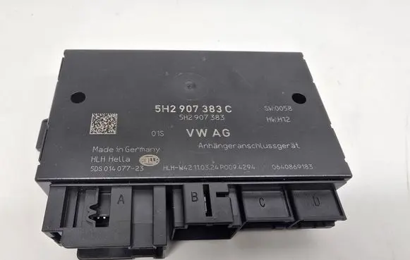 Volkswagen PASSAT B8 Tow bar trailer control unit/module 5H2907383C