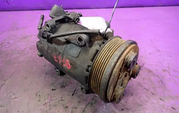 Ford Focus C-MAX Air conditioning (A/C) compressor (pump) 