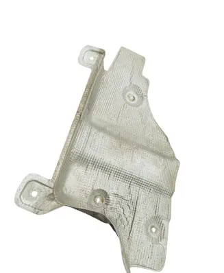 Audi Q7 4L Exhaust heat shield 7L0825681B