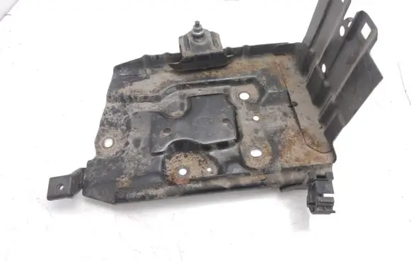 Nissan Almera Tino Battery tray 
