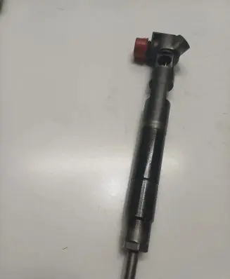Mercedes-Benz E W212 Fuel injector A6510700587