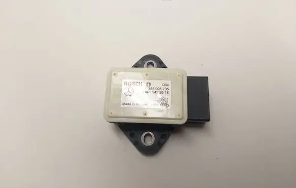 Mercedes-Benz E W212 Speed sensor (speedometer sensor) A0055422618 0265005735