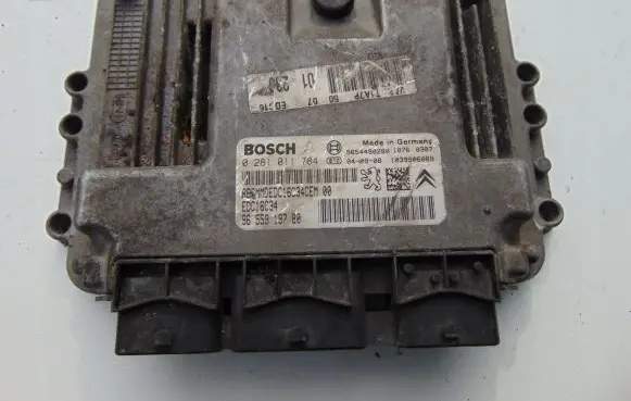 Peugeot 206 Engine control unit/module 9655919780 0281011784