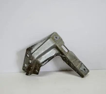 Volkswagen Golf IV Other body part 1J0821136
