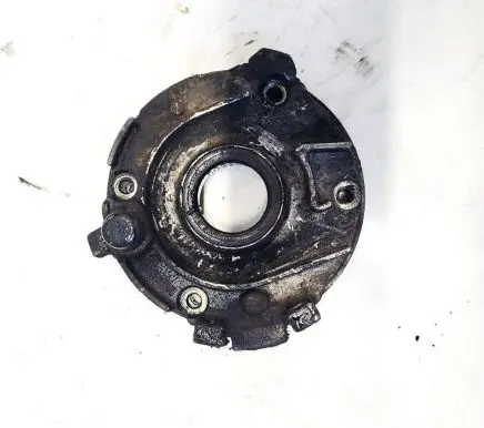 Volvo V70 Oil pump 3077709