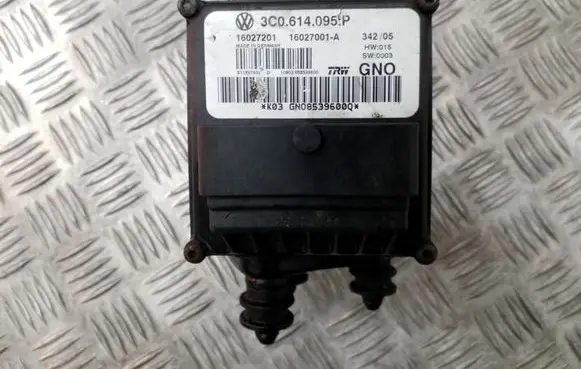 Volkswagen PASSAT B6 ABS Pump 3C0614095P
