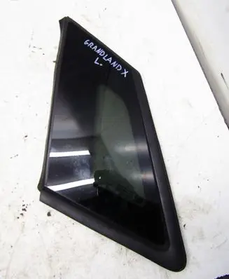 Opel Grandland X Rear side window