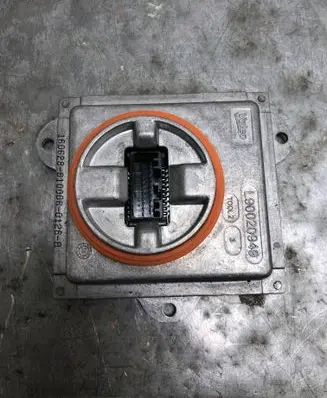 Ford C-MAX II Xenon control unit/module L90118493-BILI L90118493
